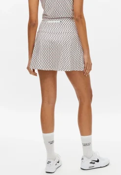 Amy Skort, Logo Beige