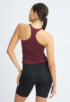 Jacquard Tank, Port Royale