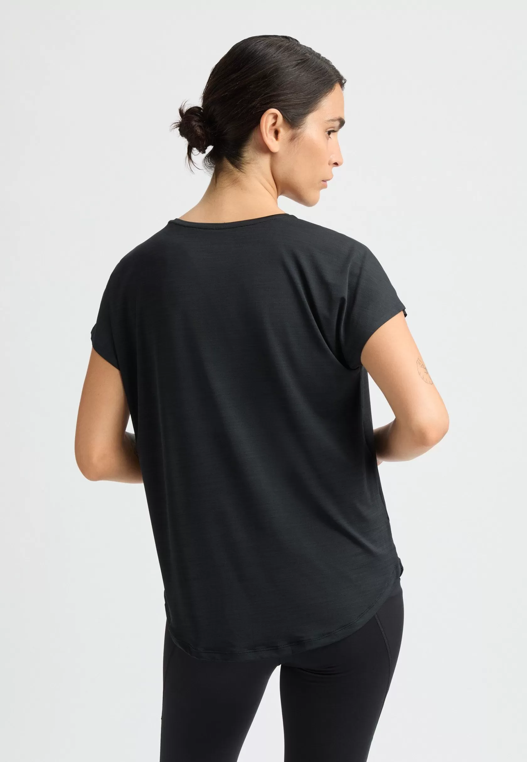 Röhnisch Motion Loose Tee,